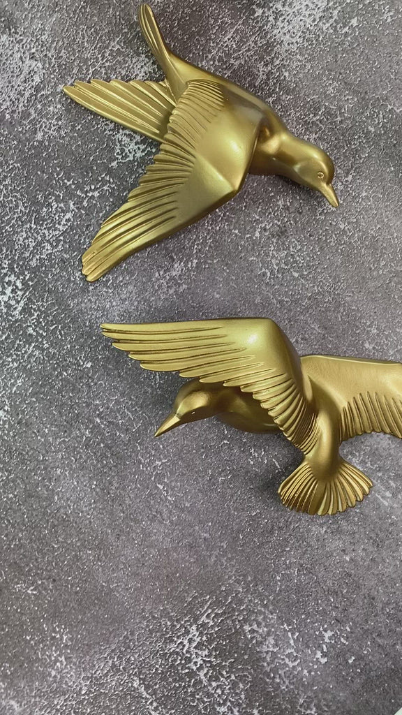 Seagulls Wall Decor in Gold